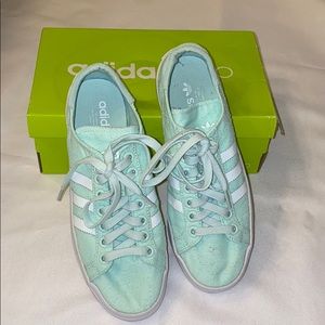 Adidas Women’s Courtvantage Mint Green 7
